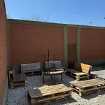 Encanto Mendocino: Espaciosa Casa En Juan B Justo