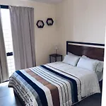 Departamento 2 ambientes en 5ta Sección Mendoza Capital! a 4 cuadras de la Arístides Villanueva y del Parque General San Martín!! con todo lo básico para vivir