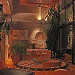 Luxury House Jacuzzi & Garden - Rental In Mendoza