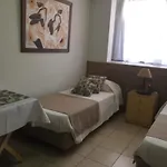 Acogedor monoambiente , en el centro de mendoza .