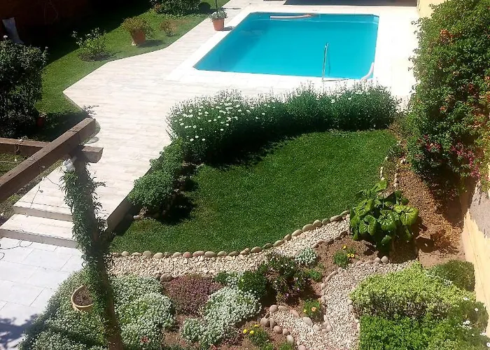 Don Trujo 2 - parque y pileta