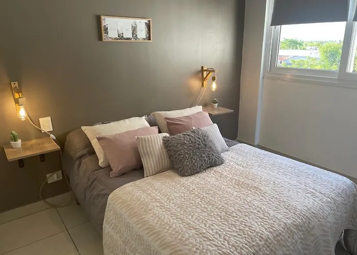 Andes Apartments Bandera