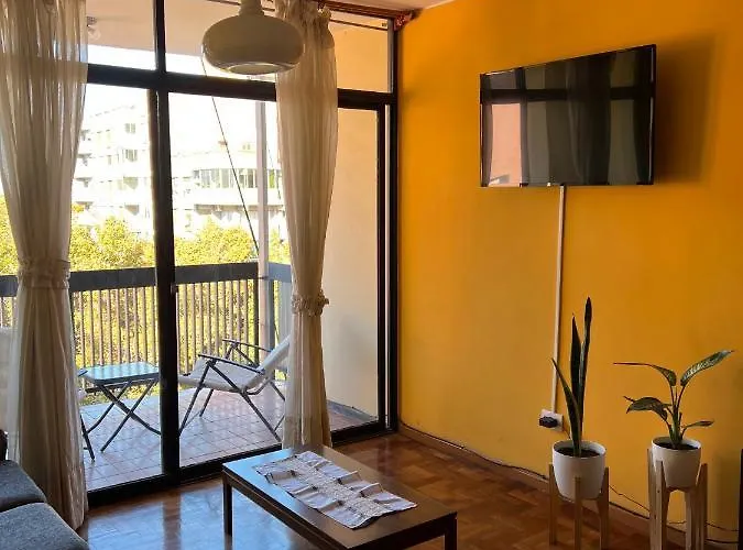 Departamento En Pleno Centro Con Cochera