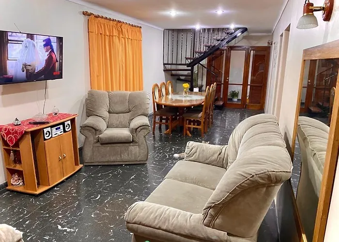 Casa En Quinta Seccion. Ciudad
