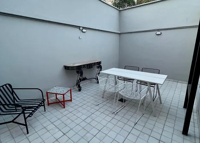 Departamento En Zona Residencial