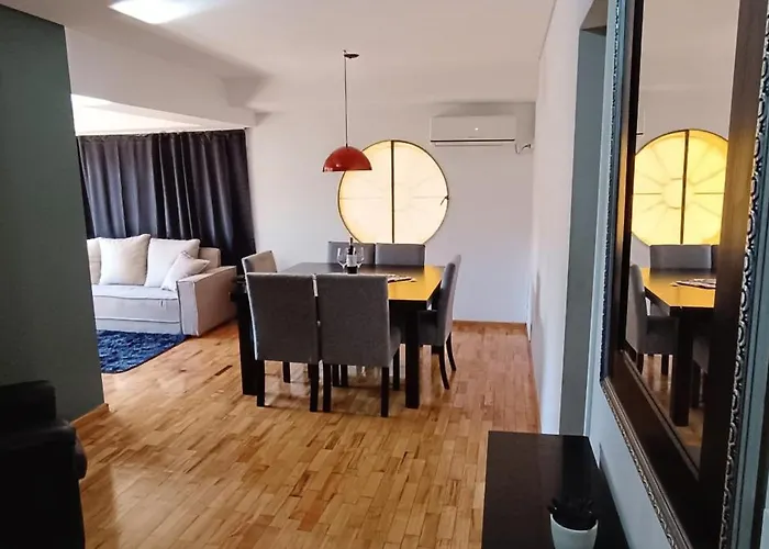 Departamento En Peatonal, Centro De Mendoza!!