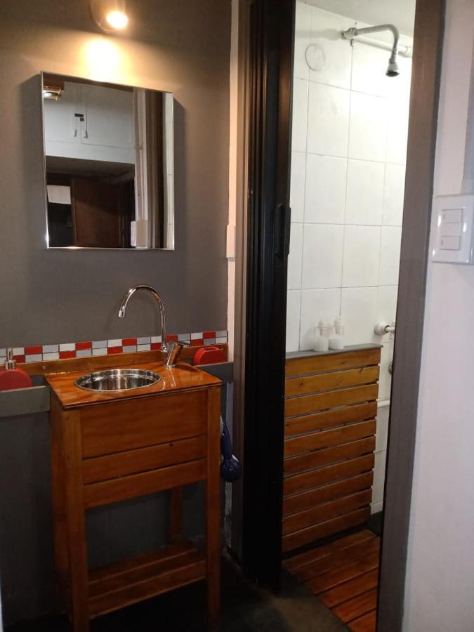 573 * Mendoza