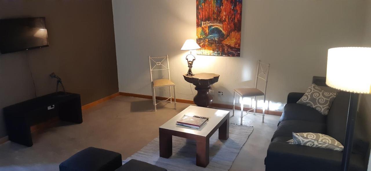 Duplex Frente Al Club De Campo Apartamento Mendoza