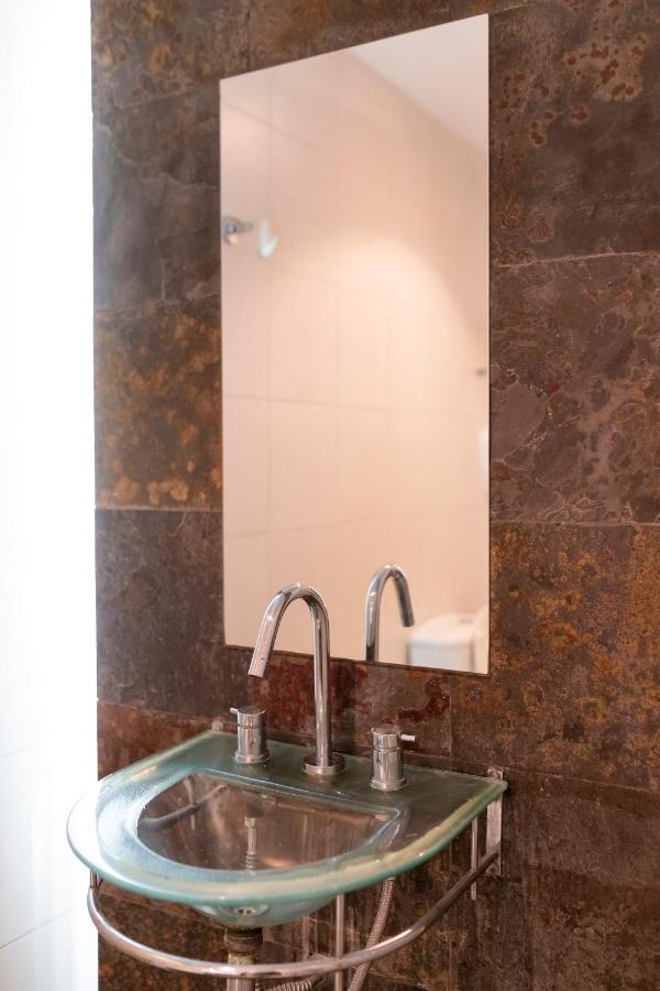 Apart Suites *