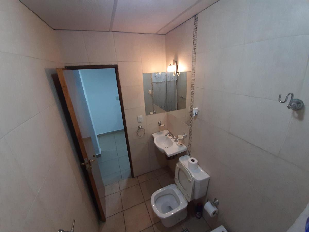 Suipacha Apartamento *