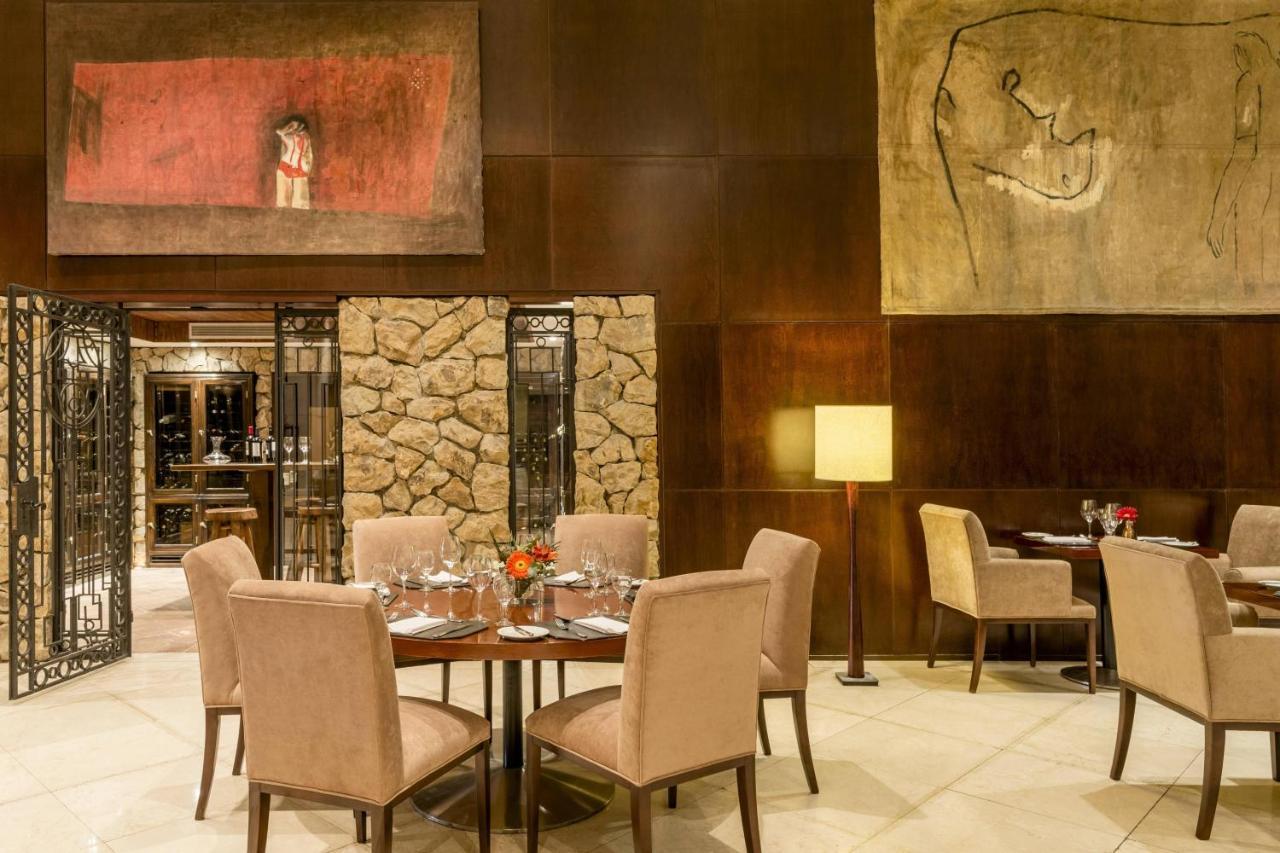 Sheraton Hotel