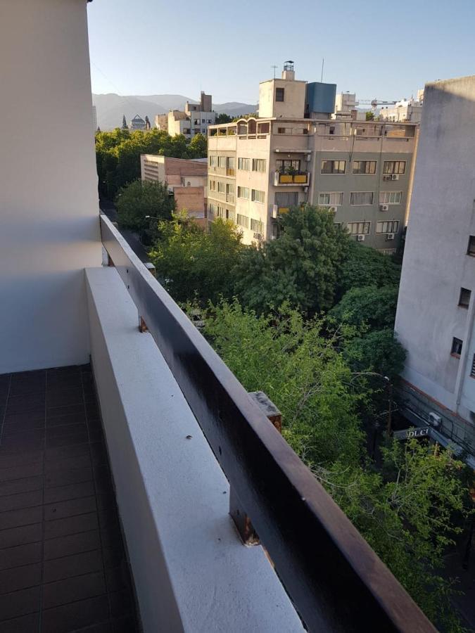Excelente Departamento En El Corazón De *