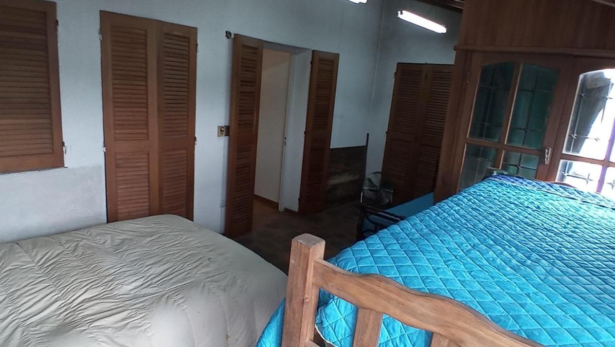 Casteleyhost Hostal Mendoza
