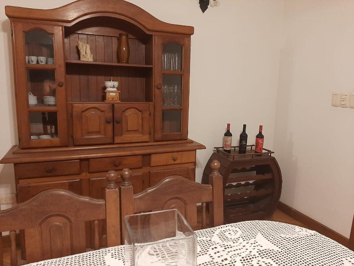 Casa Frente Al Parque San Martín Zona Residencial *