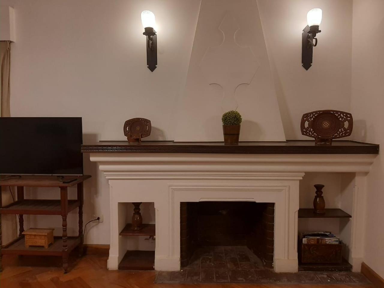 Casa Frente Al Parque San Martín Zona Residencial