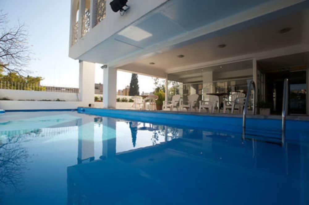Huentala Hotel 4*