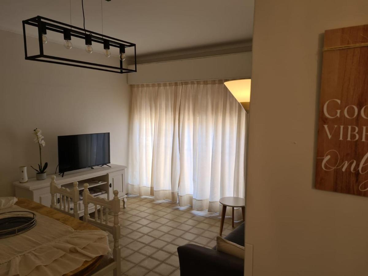 Apartamento Alquiler Temporal Departamento Centrico Y Confortable En