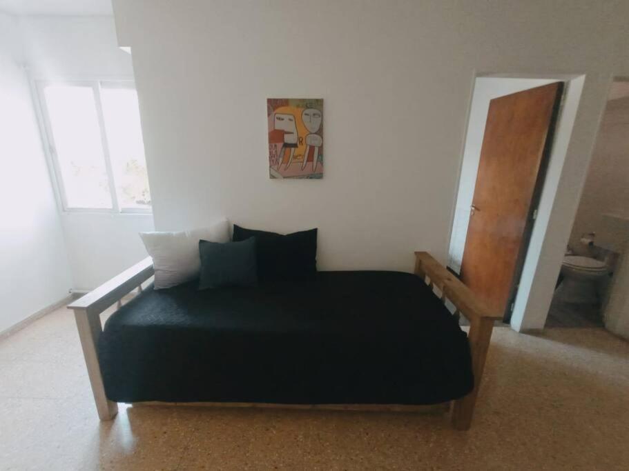 Les Petters Pedro Molina Apartamento