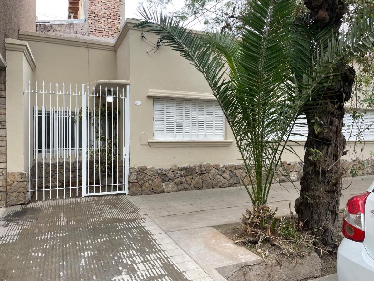 Сasa de vacaciones Casa Rosas En La Mejor Zona De Quinta Seccion