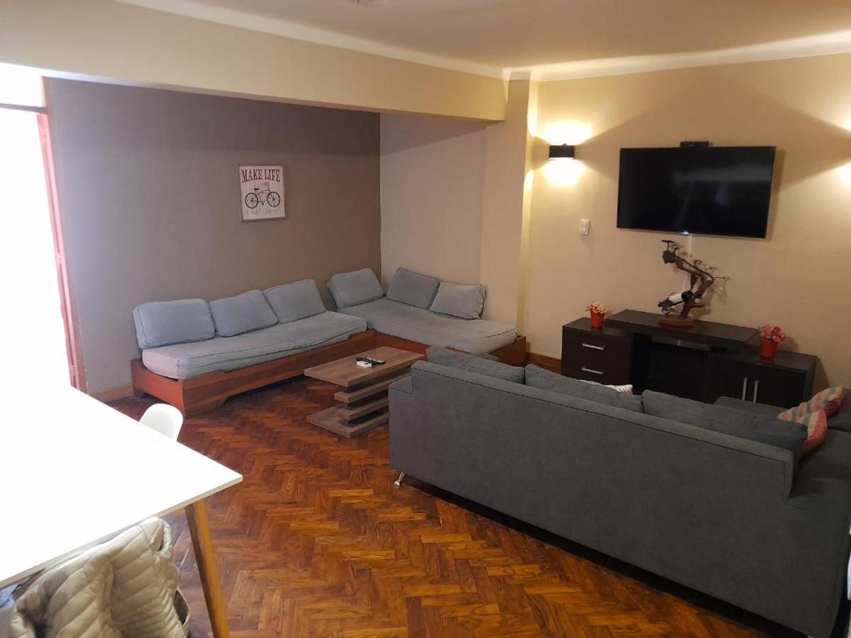 Apartamento Ed. Rodriguez Vega *