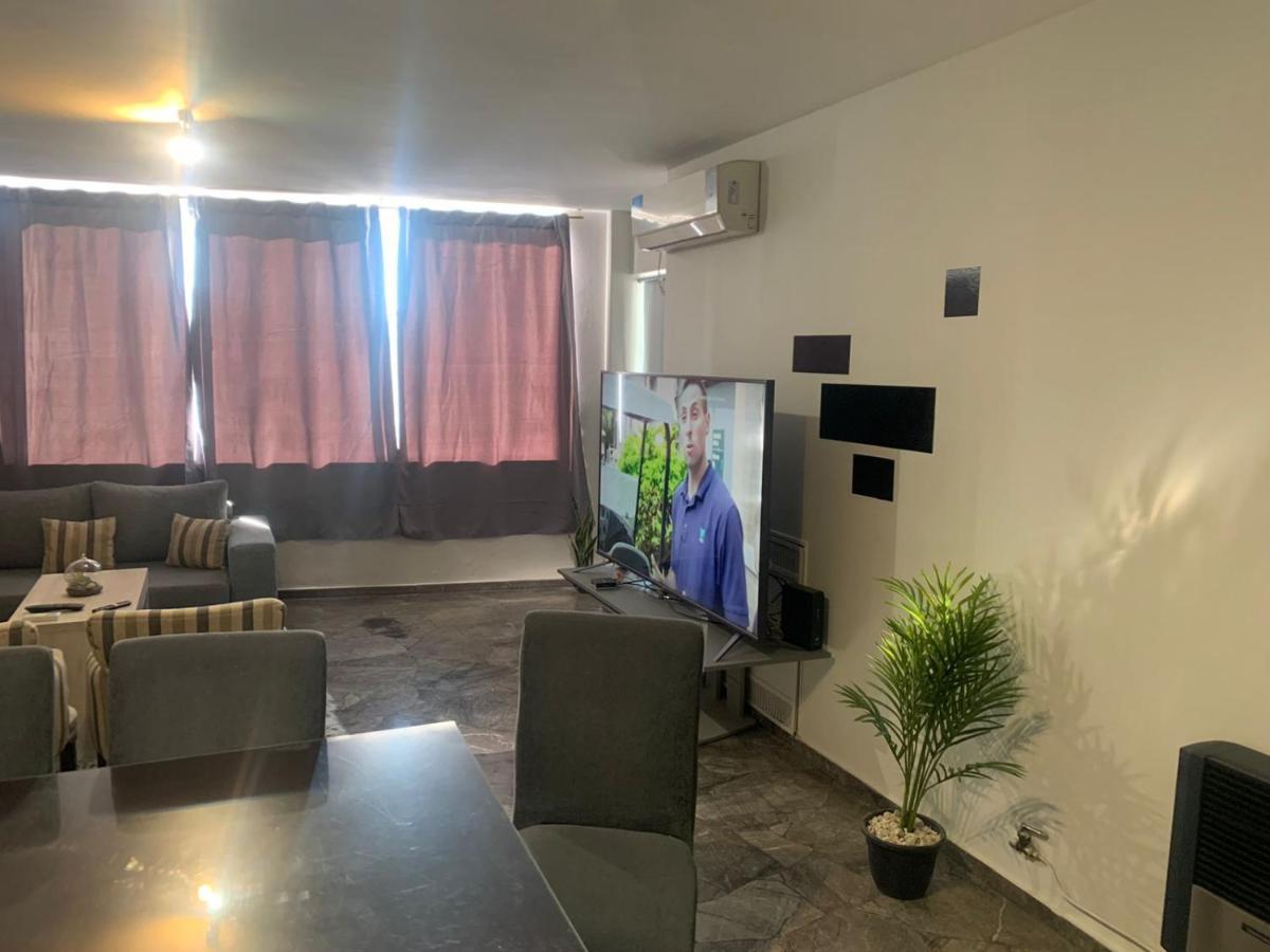 Departamento Céntrico De 4 Con Vista A Las Montañas Apartamento