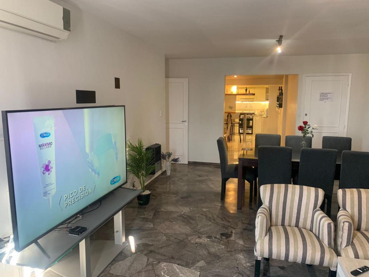 Apartamento Departamento Céntrico De 4 Con Vista A Las Montañas