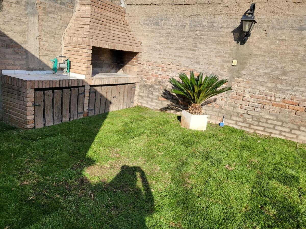 Casa En Con Piscina Holiday home Mendoza