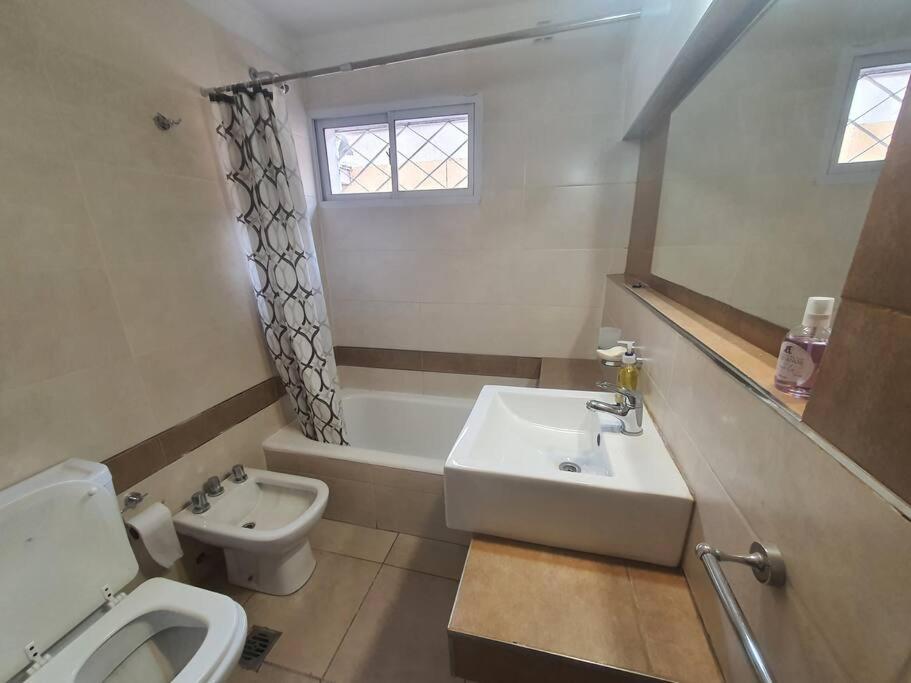 Bellísimo Departamento En Pasaje Residencial * Mendoza