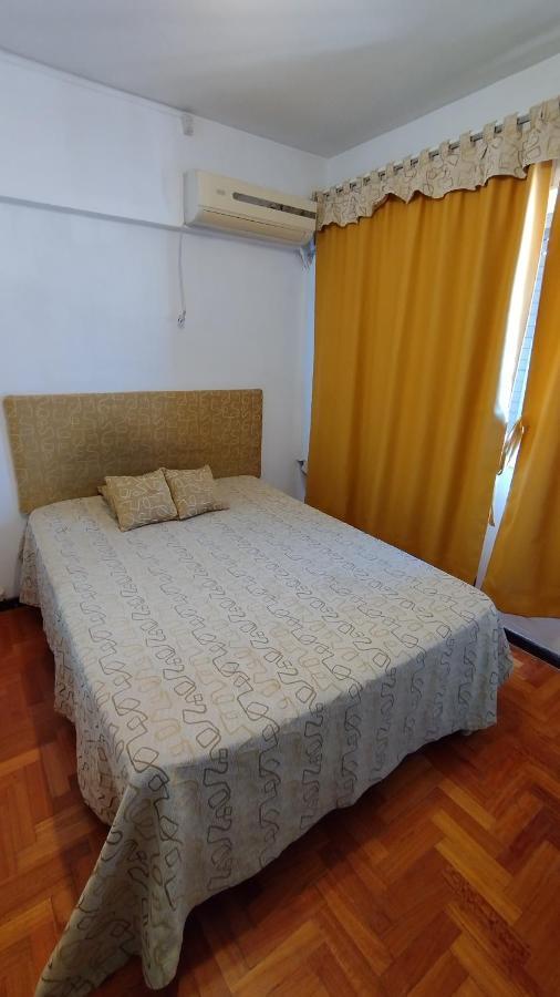 Departamento Ciudad De *
