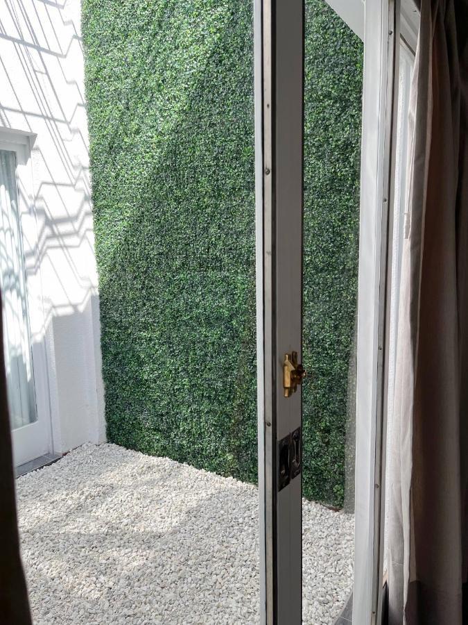 Hermosa Casa Estilo Nordico En Tranquilo Barrio Centrico