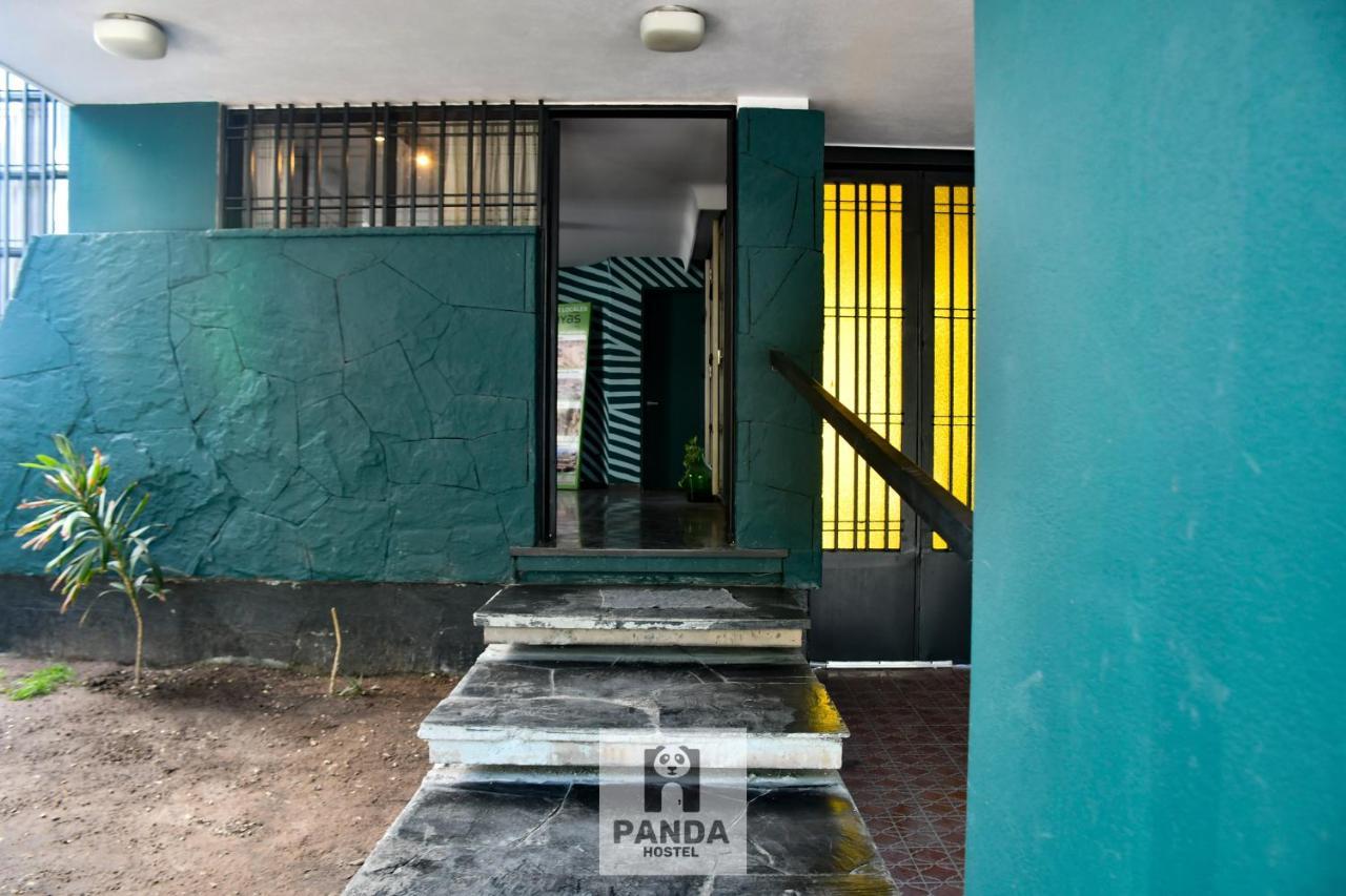 Panda Hostal *