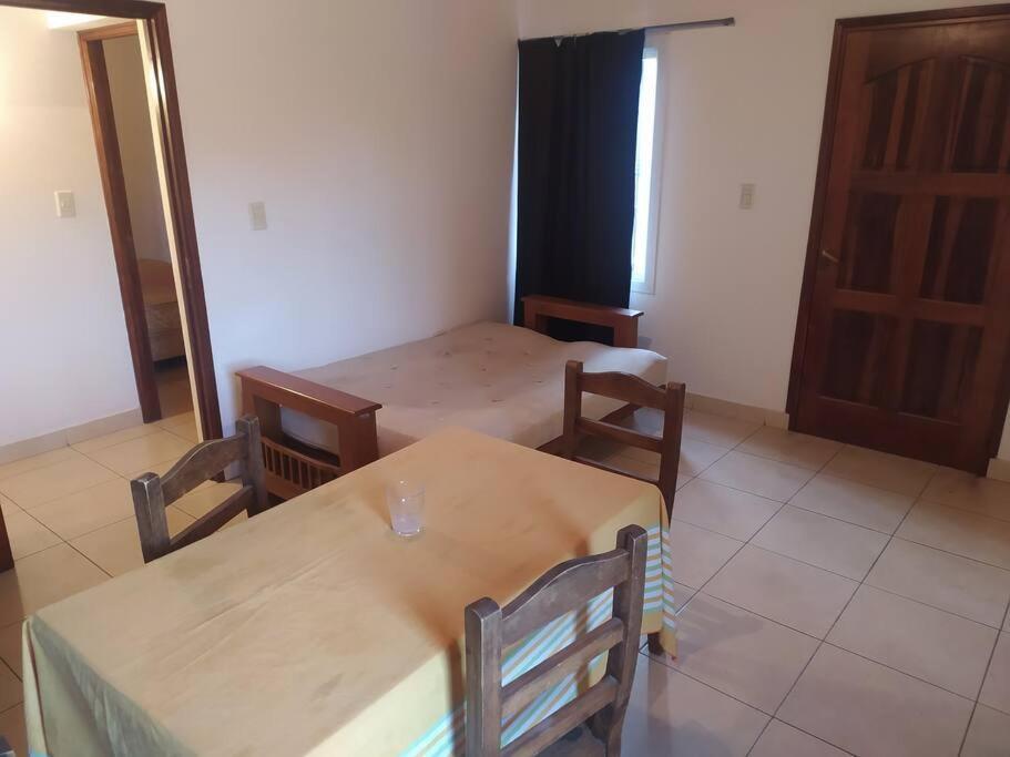 Departamento Amplio En Complejo Privado/residencia * Mendoza