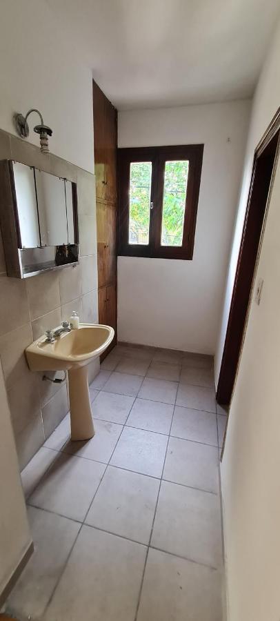 Habitación Amueblada A Cuadras Del Parque Y Centro De Mendoza! *