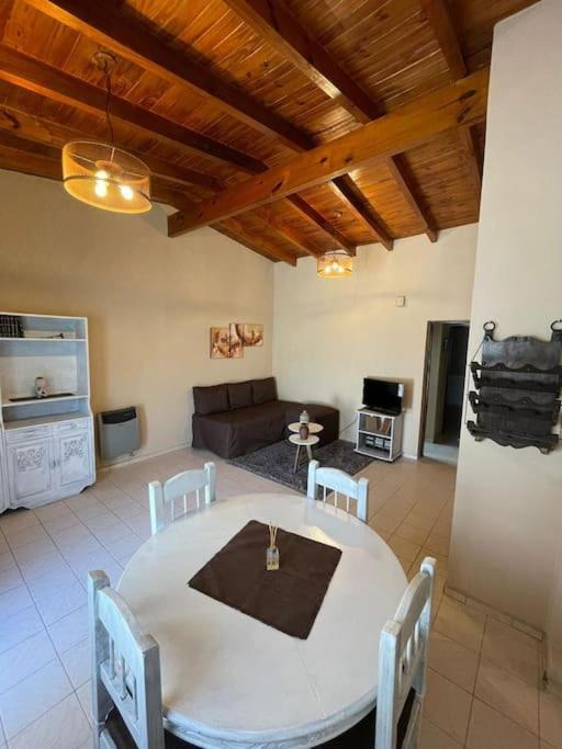 Moderno Y Tranquilo Departamento En 6ta Seccion Apartment Mendoza