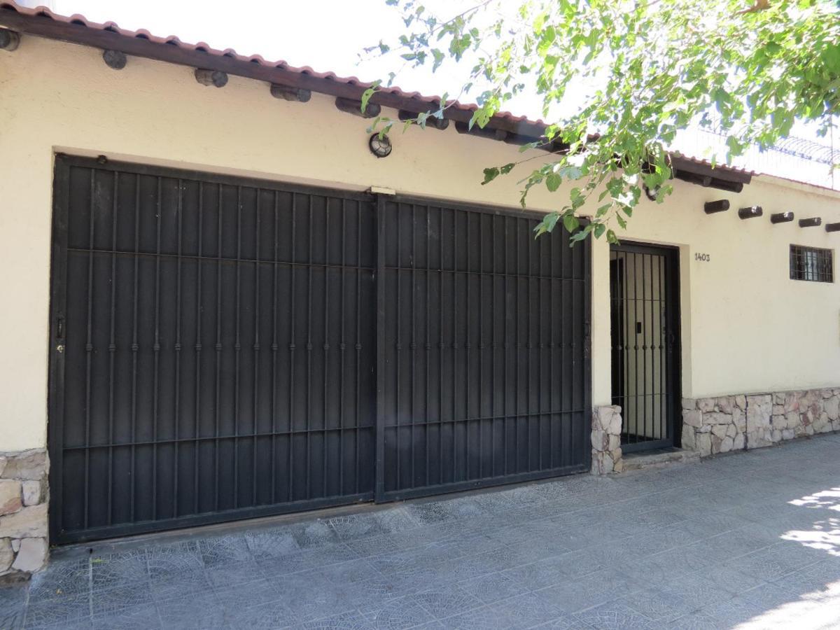 Quinta Montaña - Casa Entera Grupo O Familia 8-10 Personas - Céntrica, Piscina - Todas Comodidades! Сasa de vacaciones