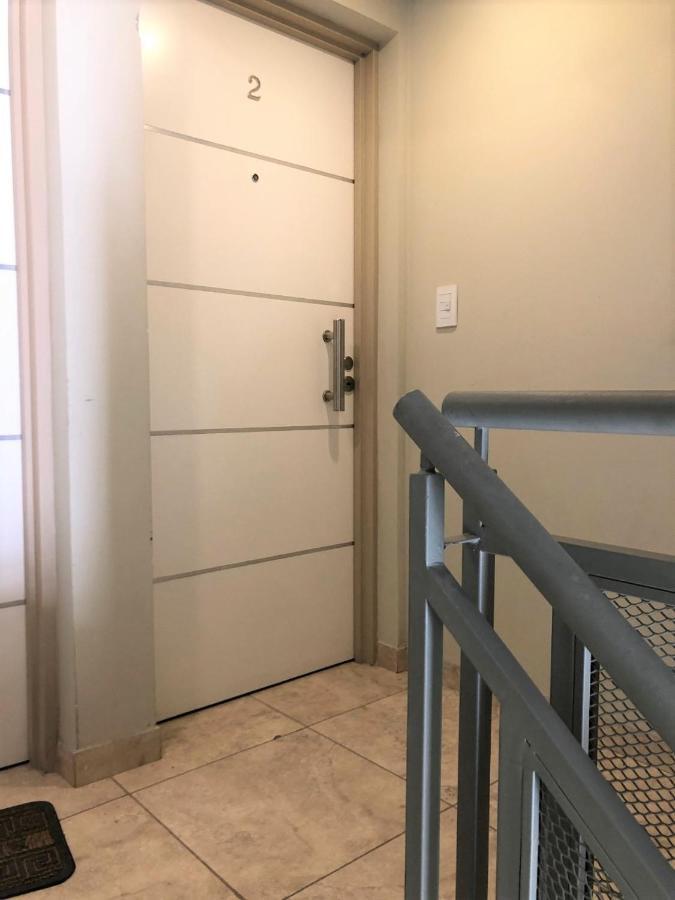 Apartamento Calidos Departamentos En Ciudad Con Cochera