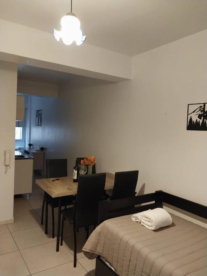 Apartamento Shanti Alojamiento Monoambiente Y Departamento