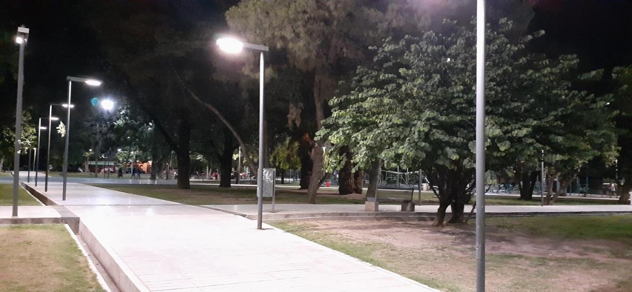 Plaza Irigoyen Apartment Mendoza