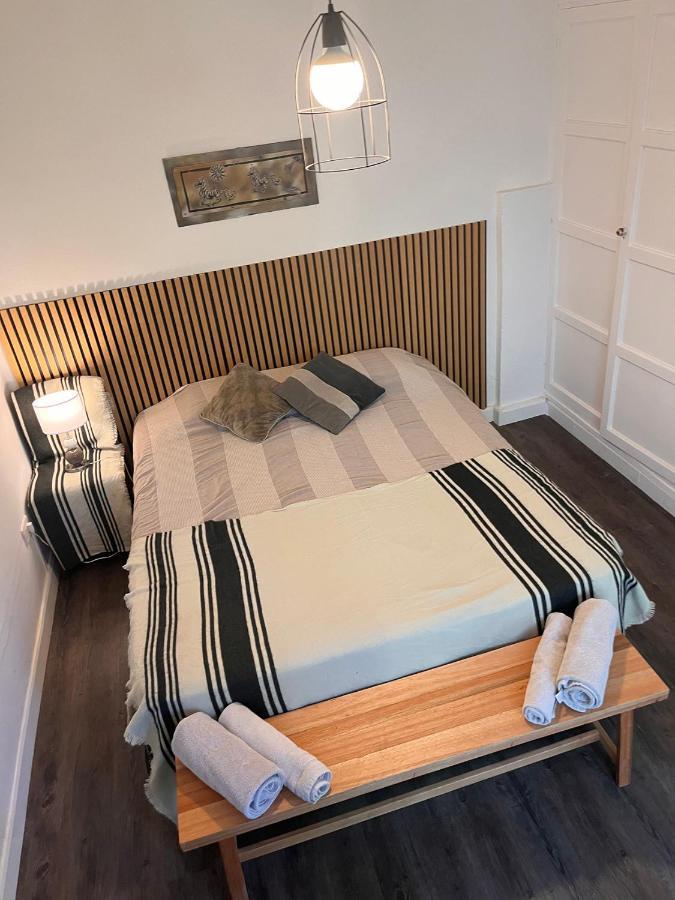 Hermosa Habitación Con Parque Y Piscina Habitación en casa particular *