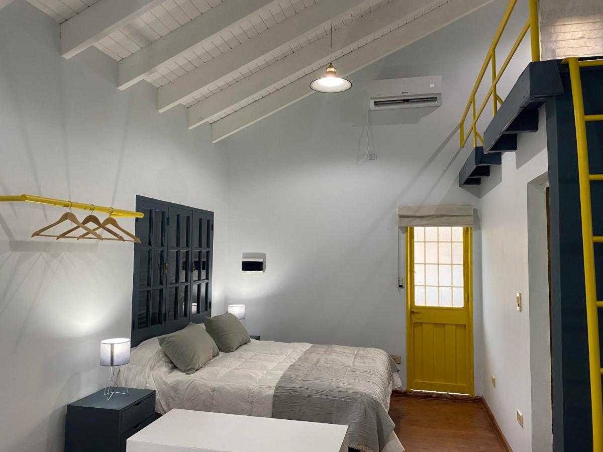 Departamento Excelente Ubicacion. Zona Aristides Y Parque. Apartamento *