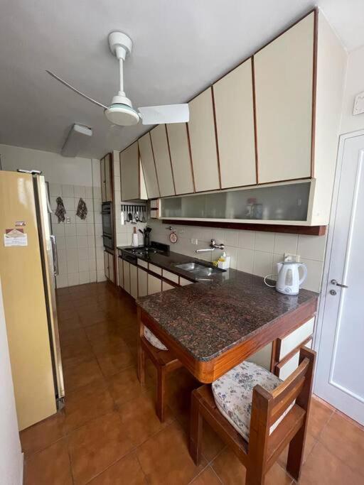 Departamento De Categoria Av. Espana * Mendoza
