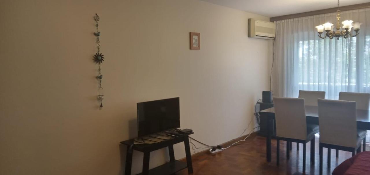 Apartment Altos Av Gutierrez Cochera Gratis!