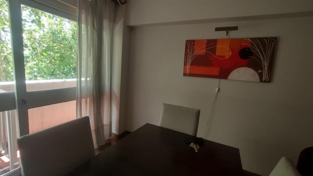 Altos Av Gutierrez Cochera Gratis! Apartment