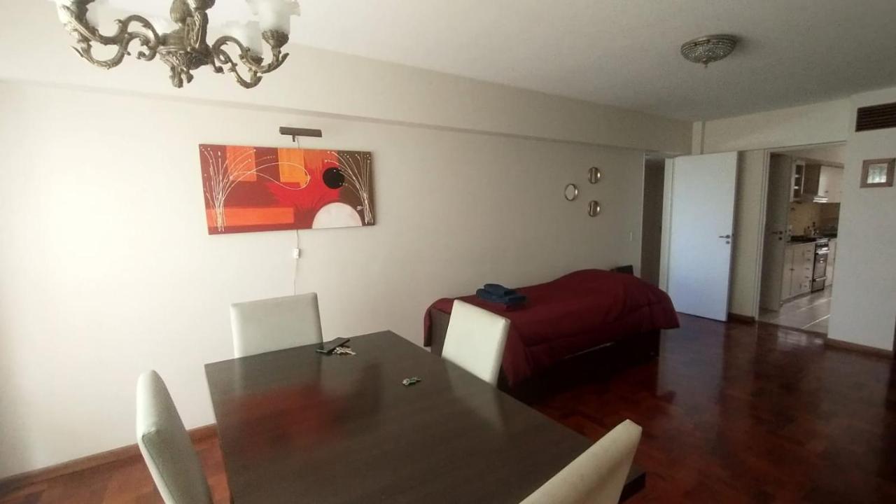 Altos Av Gutierrez Cochera Gratis! Apartment