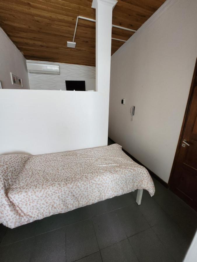 Departamento Ubicadisimo Calle Chile Con Estacionamiento Incluido Capital 6 Apartamento *