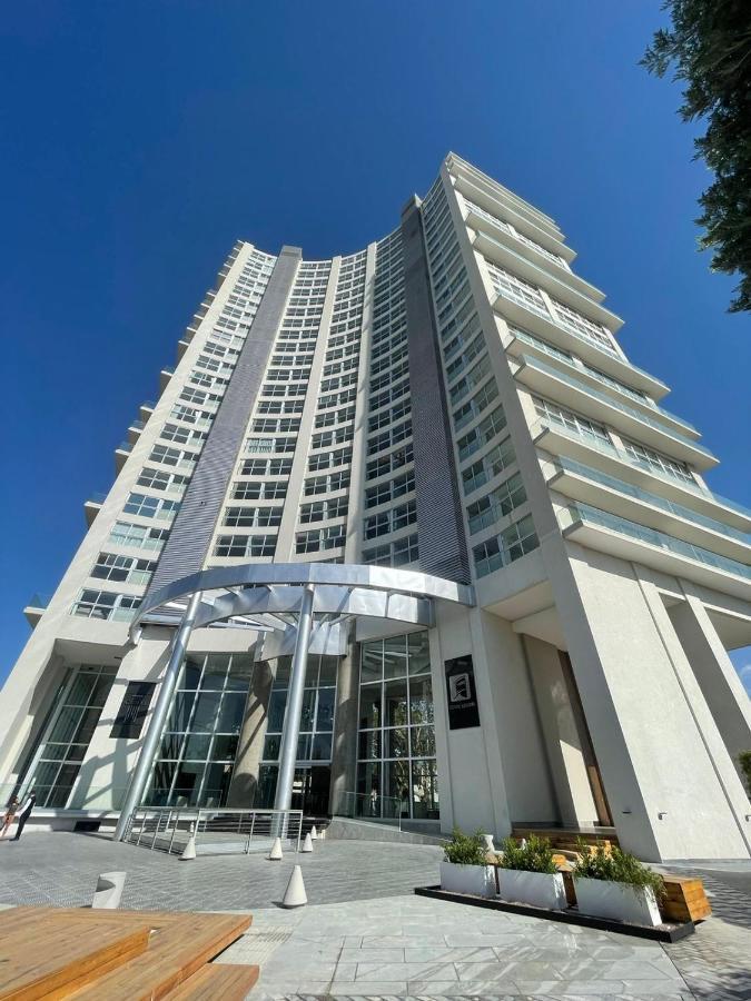 Elegante Departamento En Torre Leloir Apartamento Mendoza