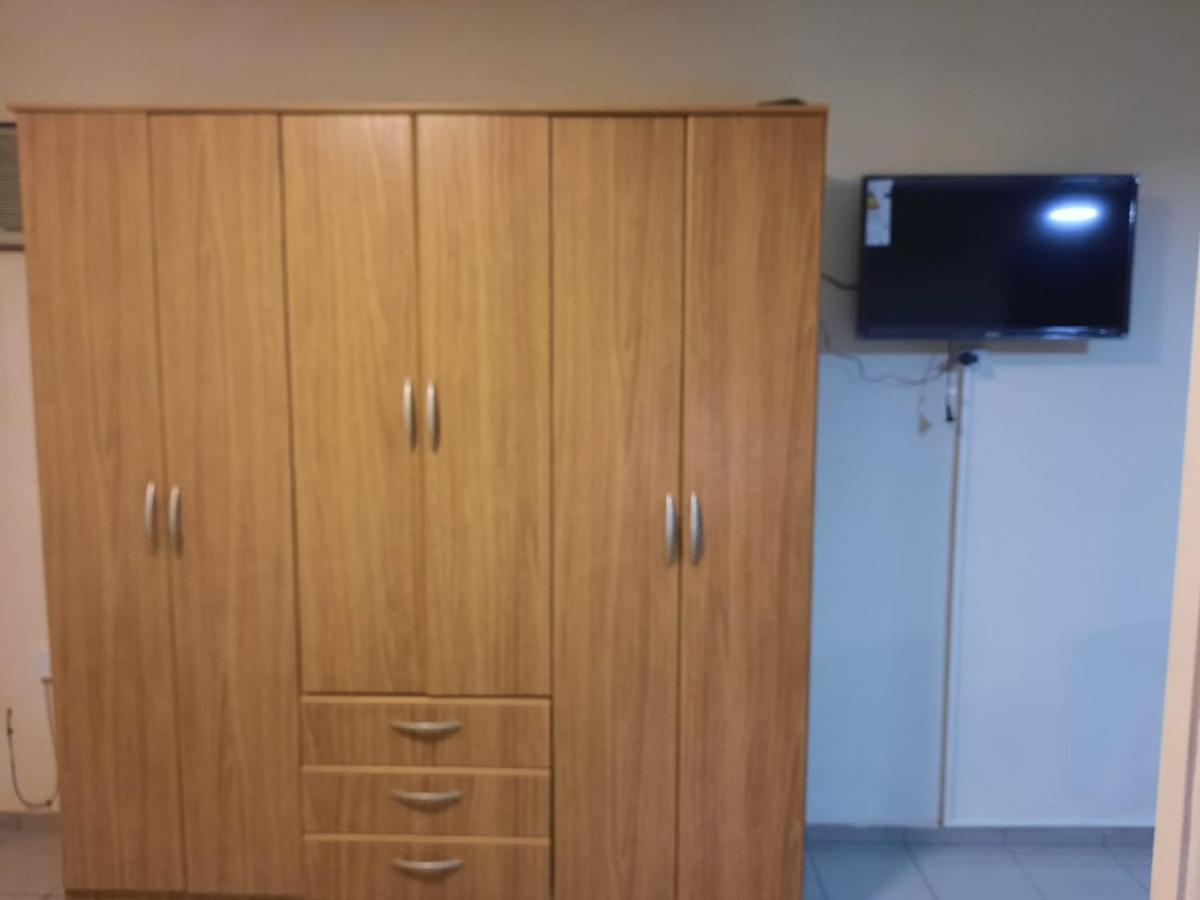 Edificio Aguilar 1 *