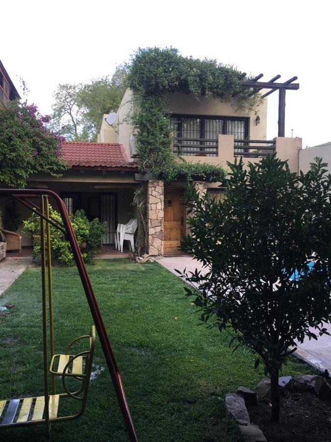 Quinta Montaña - Casa Entera Grupo O Familia 8-10 Personas - Céntrica, Piscina - Todas Comodidades!