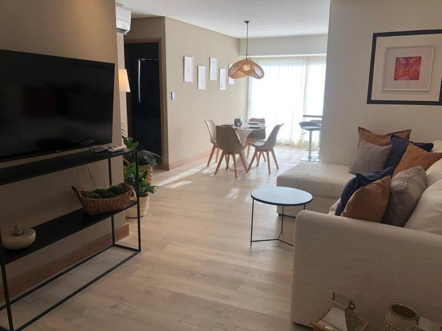 Apartamento Moderno Dpto A Estrenar. Excelente Ubicacion. *