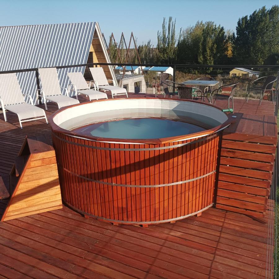 Alpinas Lodge *